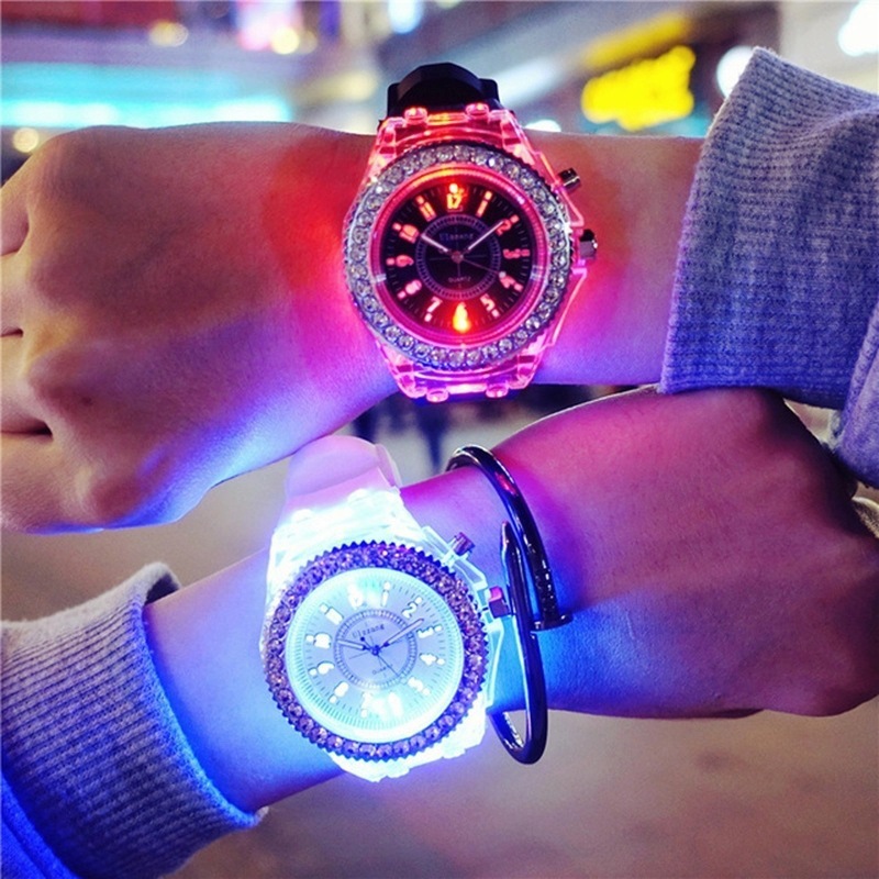 Jewelry Diamond Watches - Frauen Uhr Leuchtende Personalisierte Wasser Diamant